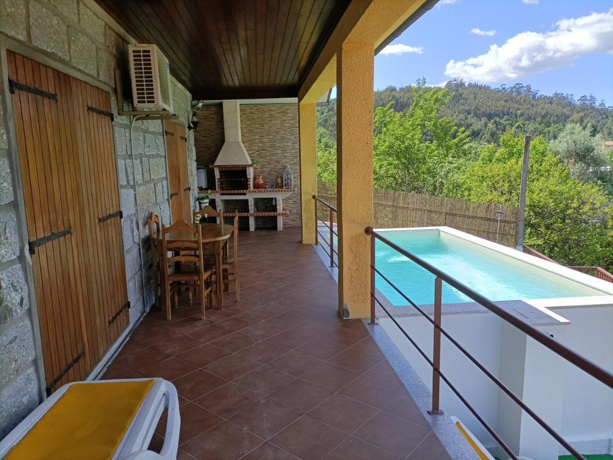Casa Amarela Da Canicada Виейра-ду-Минью Экстерьер фото