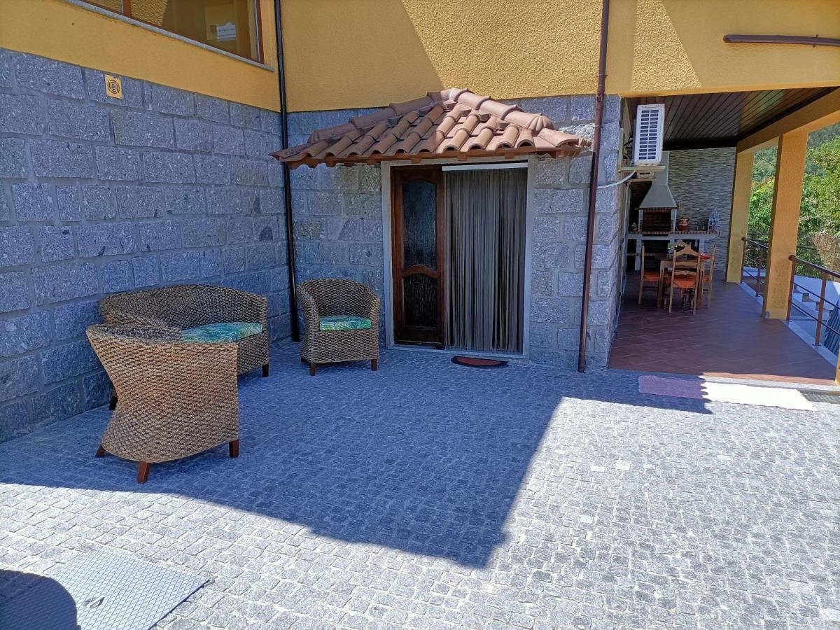 Casa Amarela Da Canicada Виейра-ду-Минью Экстерьер фото